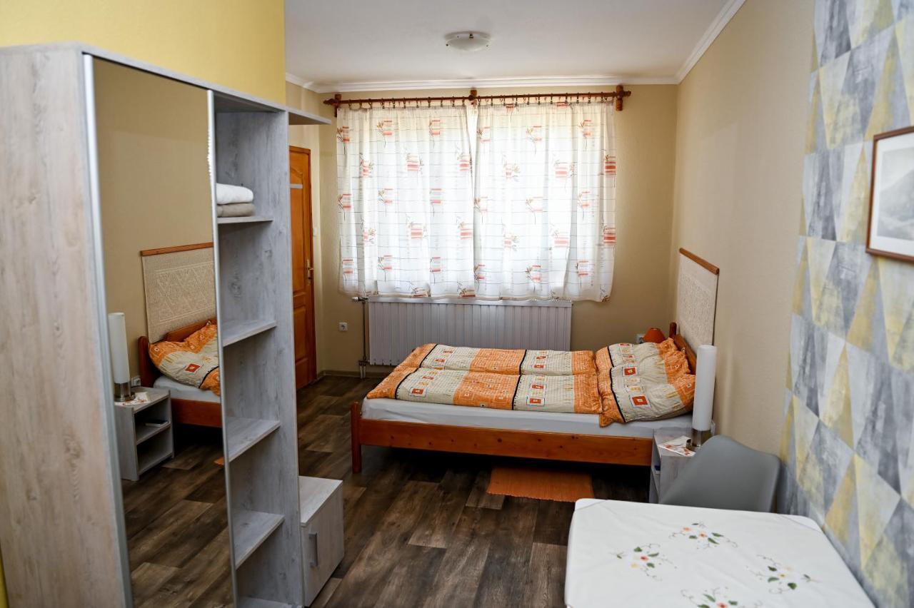 Angela Vendeghaz Hotel Tokaj Buitenkant foto