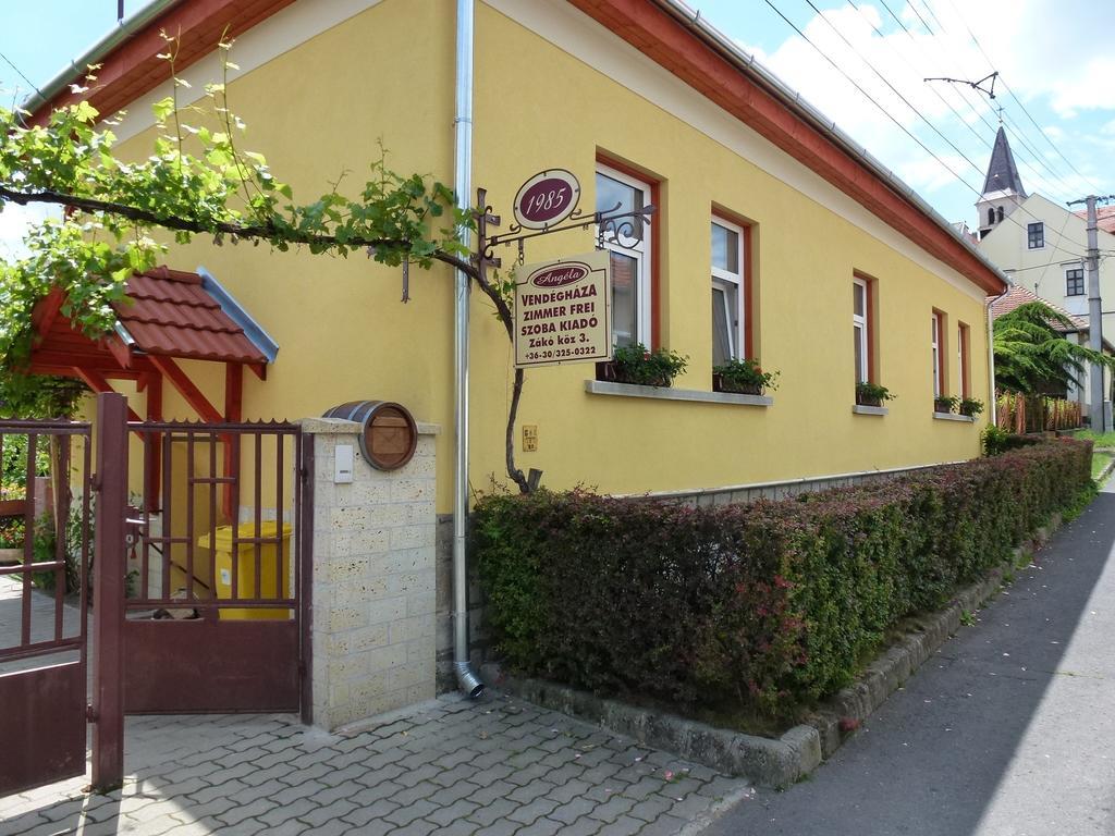 Angela Vendeghaz Hotel Tokaj Buitenkant foto