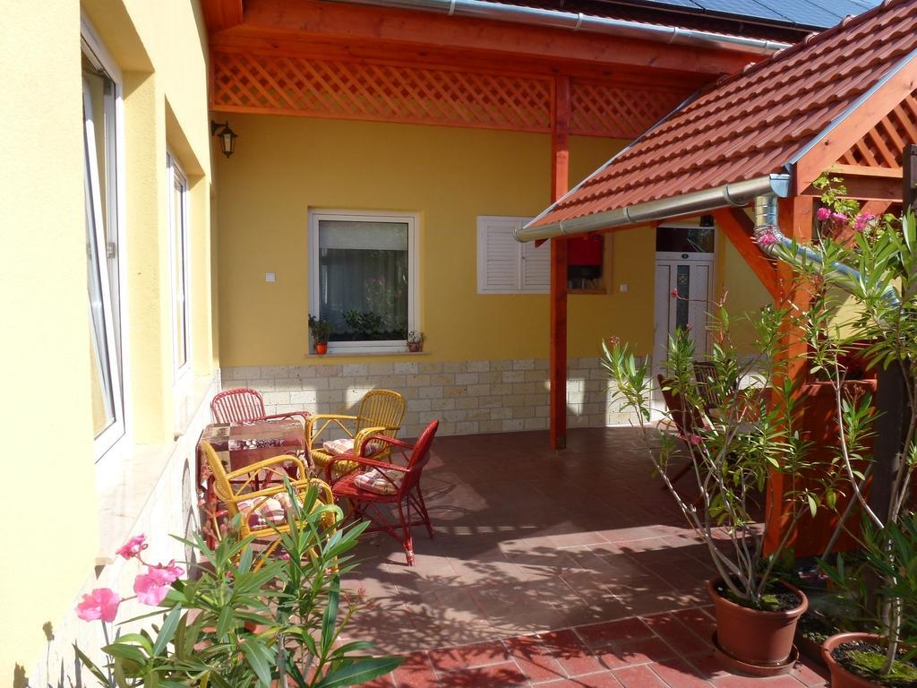 Angela Vendeghaz Hotel Tokaj Buitenkant foto